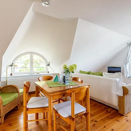 Haus Am Hohen Ufer 02 Apartman Ahrenshoop